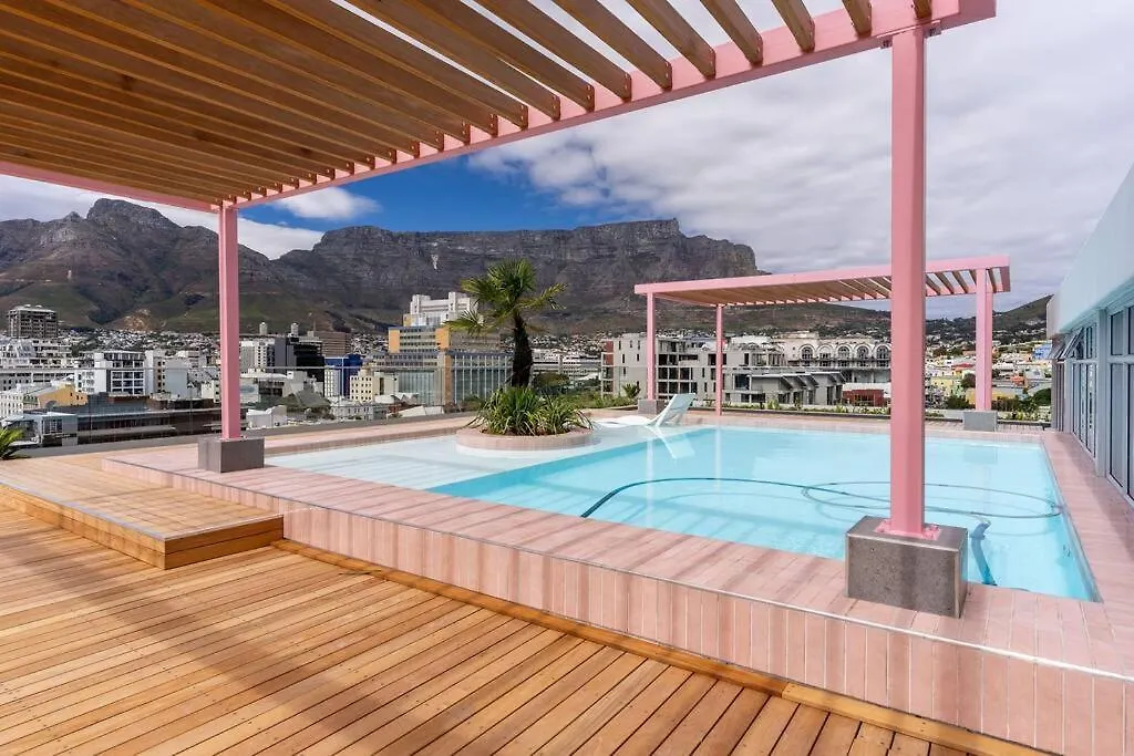 The Rose 604: Central Studio With Rooftop Pool Κέιπ Τάουν