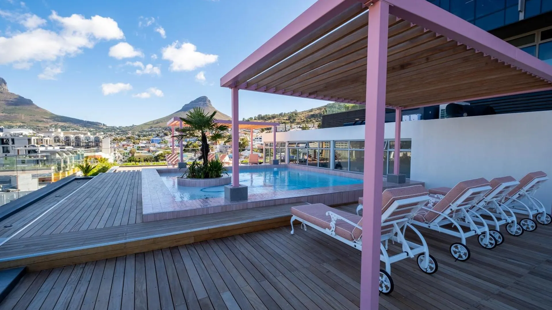 The Rose 604: Central Studio With Rooftop Pool Κέιπ Τάουν Νότια Αφρική
