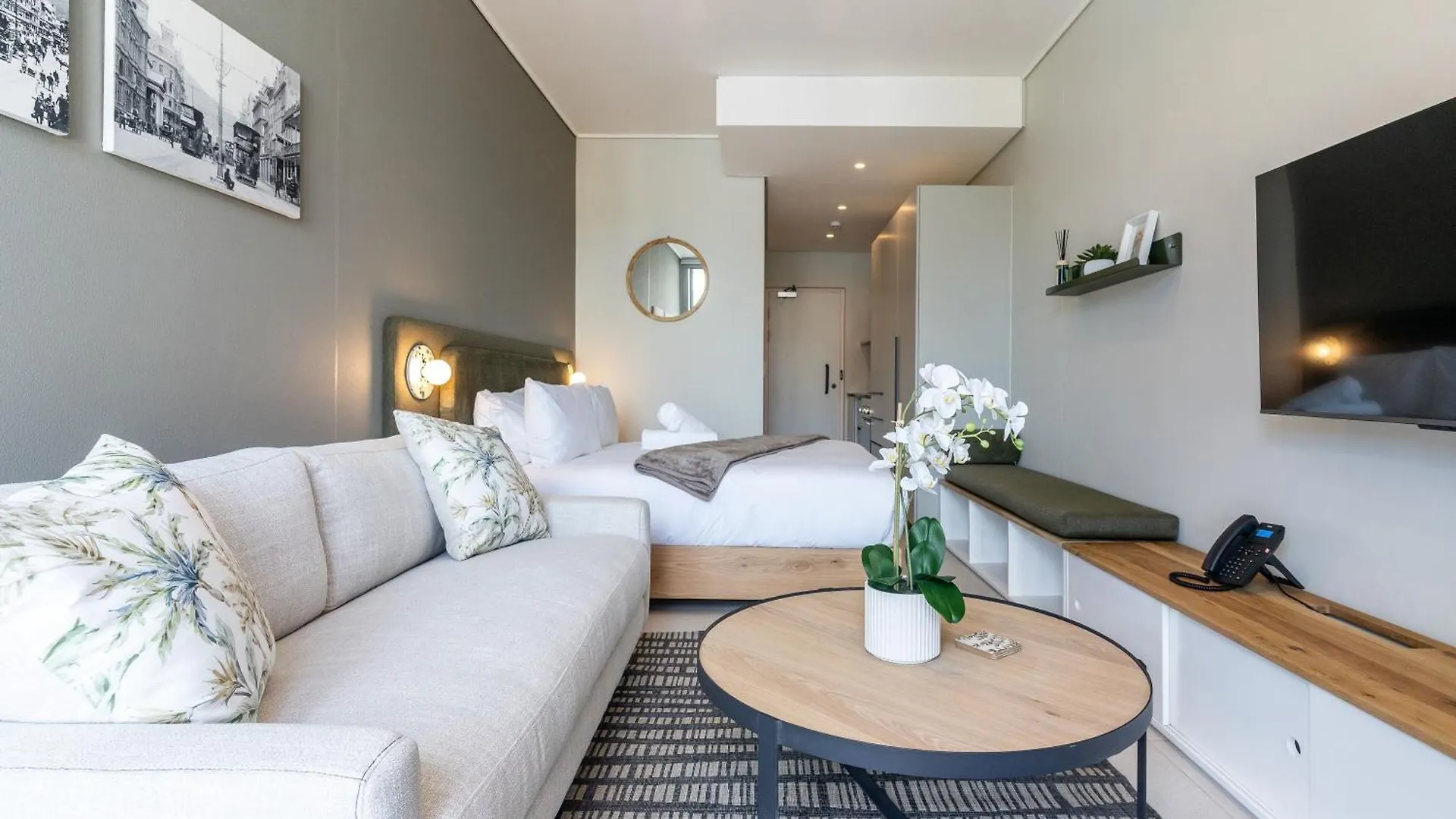 The Rose 604: Central Studio With Rooftop Pool Κέιπ Τάουν